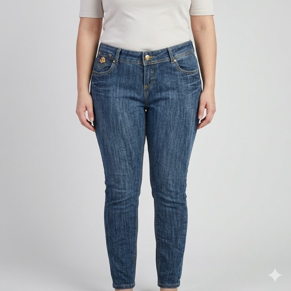 Dereon‎ Medium Wash Skinny Jeans Whiskers Crinkle 14